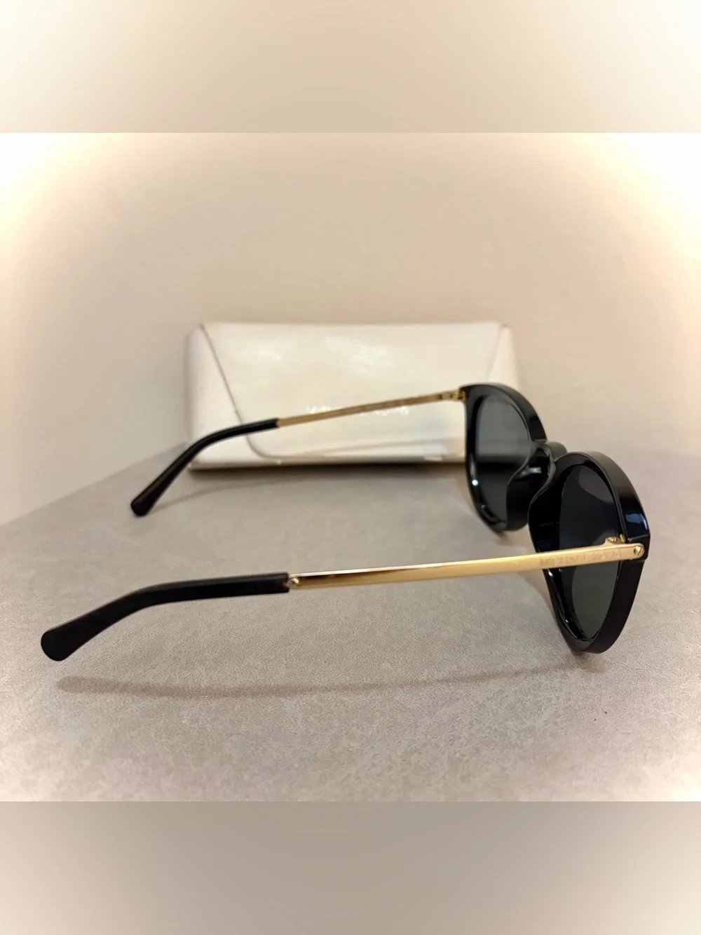 Authentic Michael Kors MK2080U 333281 Polarized Black Brow Sunglasses 56mm